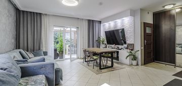 Mieszkanie 56m² + piękna kuchnia w oranżerii 17m²