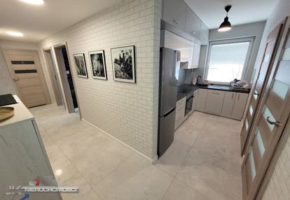 4pokoje dla studentów/blisko politechniki/od zaraz