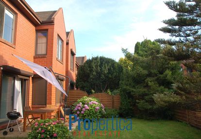 ➠  skrajny segment ➠5 pok.➠ metro "trocka"