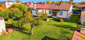 Dom 84 m2z ogrodem i dużą stodołą – bełżyce