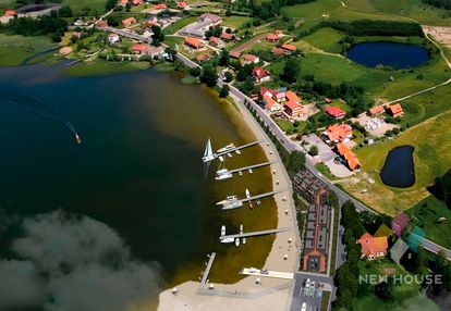 Apartament na szlaku wielkich jezior z ogródkiem