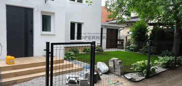 Dom na stawkach, wiele możliwości