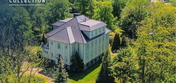 Na sprzedaż stylowa willa z bardzo dużą działką !