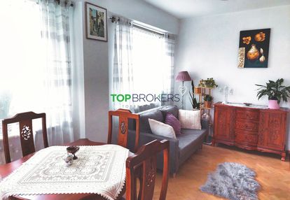 Dwa pokoje z odrębną kuchnią blisko parku