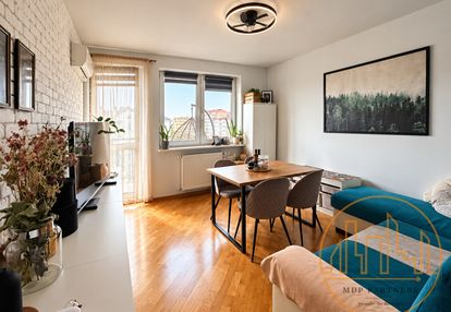 Przestronne i gotowe do wprowadzenia | parking
