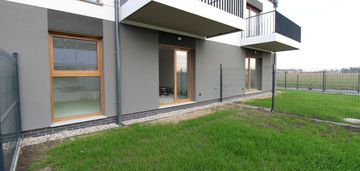 Mieszkanie z ogrodem/ parking i komórka w cenie