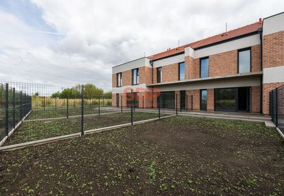 Domowa przestrzeń | ogród i garaż | 109,78 m2