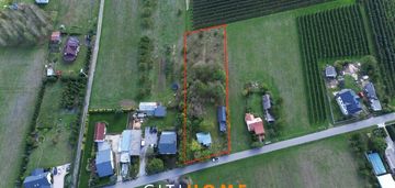 *** dom z działką 3500m² i zabudowaniami ***