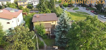 Dom w centrum miasta z możliwością usług