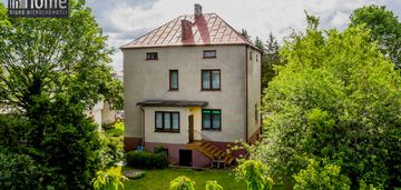 Dom z potencjałem w sercu narwi