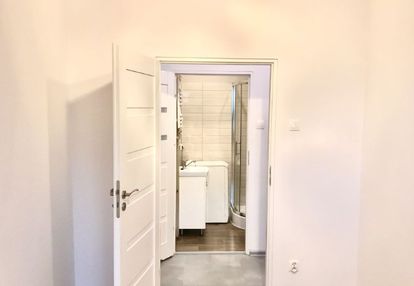 2 pokoje przy metrze młynów po remoncie.