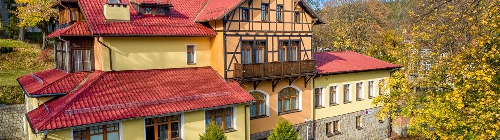 Dochodowy pensjonat z 1905r. w karpaczu | 11 pokoi