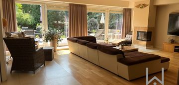 Dom przy lesie młocińskim. garaż na 3 auta.