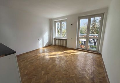 | bielany | 2 pokoje  | lokalizacja | zieleń |