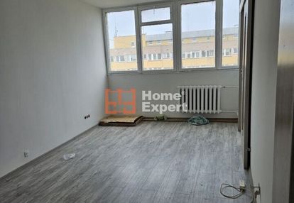 Kawalerka, okolice ul. borowskiej