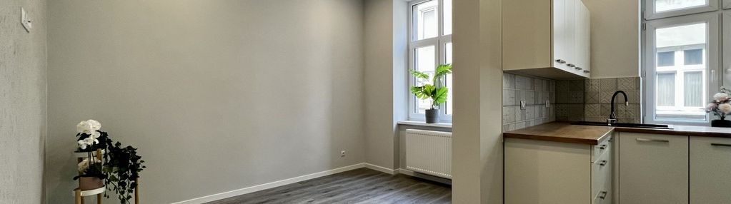 Kawalerka w centrum- al. 1 maja 35