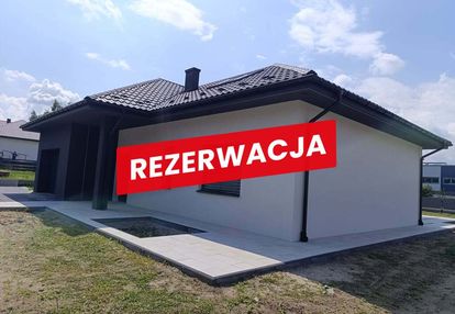 Nowy dom parterowy z antresolą.