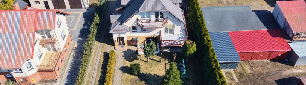 Dom 300m² + lokal usługowy + mieszkanie na wynajem
