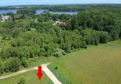 Uzbrojona/budowlana działka nad jeziorem – salino