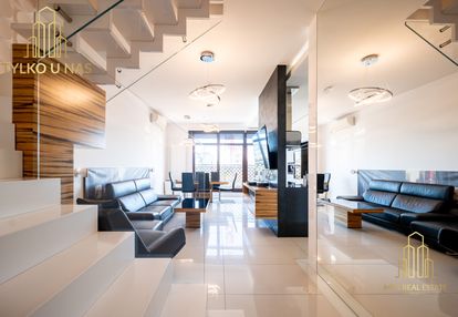 Luksusowy apartament dwupoziomowy w centrum miasta