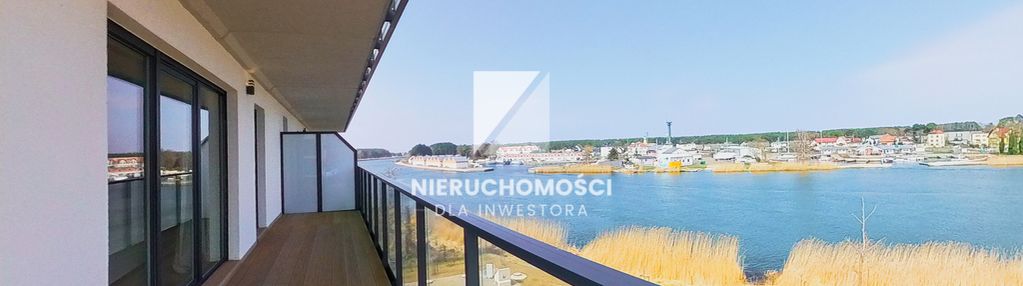 Apartament z widokiem na rzekę w dziwnowie, balkon