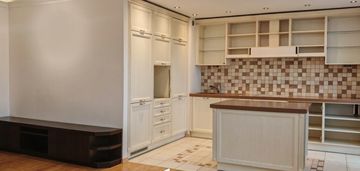 Dwupoziomowe 117 m² w bąkowie, las, kominek!