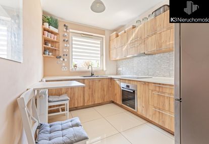 2 pokoje z osobną kuchnią! duży balkon