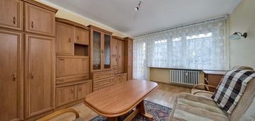 2 pokoje| balkon | piwnica | oddzielna kuchnia | cicha okolica