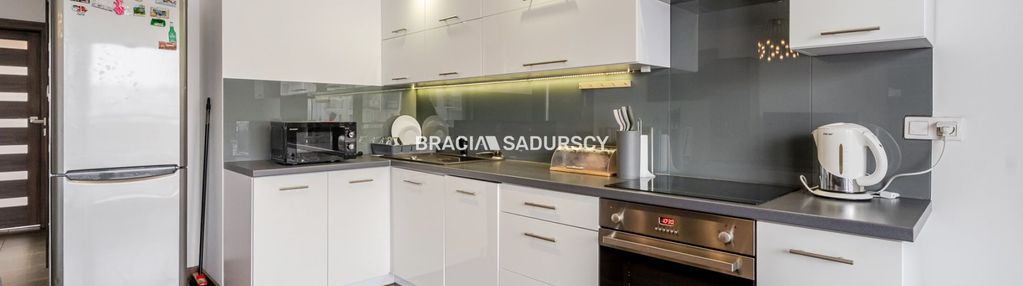 Gotowe do wejścia | 2 pok | duży balkon | parking