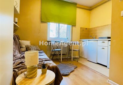 Do uniwersytetu ekonomicznego 5 min. spacerkiem