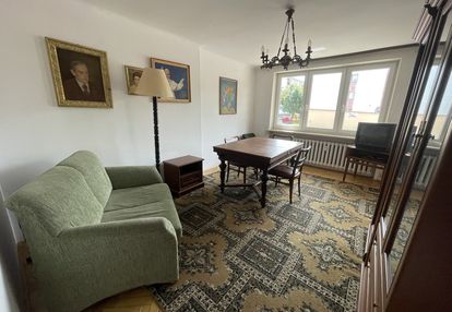 Na wynajem klimatyczne 3-pokojowe mieszkanie