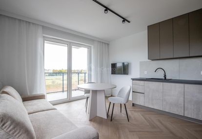 Nowa przytulna kawalerka, ok. 30m2. + duży balkon.
