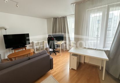 Duża kawalerka ,- możliwość 2 pokoi natolin