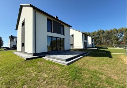 Ostatni gotowy dom wolnostojący z garażem - ssz