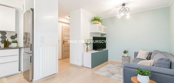 Nowe budownictwo, radzikowskiego. z windą.