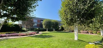 2-pokojowy apartament z garażem na dachu sfery!