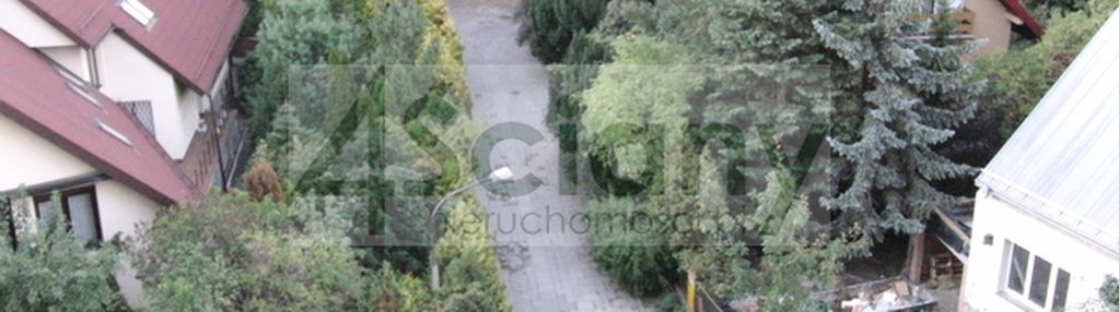 Ciche- z oknami na zieloną wiillową okolicę