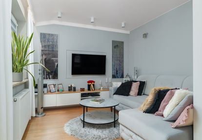 Nowoczesne 2 pokoje, kameralne osiedle, blisko skm