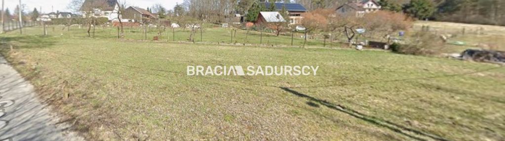 Atrakcyjna działka w krakowie w spokojnej okolicy