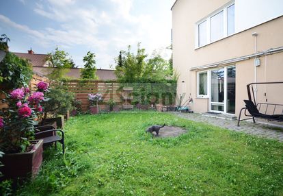 Idealnie cichy apartament z ogrodem, 143m