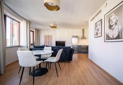 Stare miasto, super widok, 2 pok, 56 m2, balkon