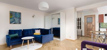 Duża kawalerka w centrum gdyni, centrum, balkon