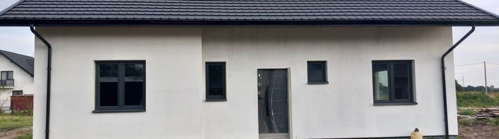 Domek jednorodzinny na obrzeżach staszowa