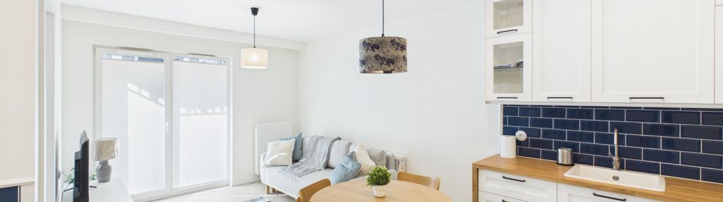 2 pok. z ogródkiem, miejscem w hali, nowe osiedle