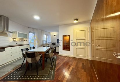 Przestronne, dwupokojowe mieszkanie w rawiczu