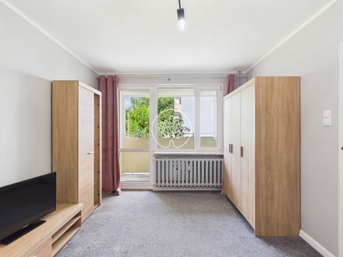 Rezerwacja 3 pokoje 48 m² – powstańców wlkp