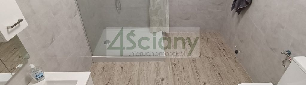 Parterowy dom w ruścu