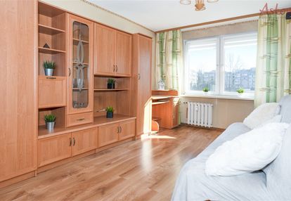 Tychy, os k, dwa pokoje z balkonem