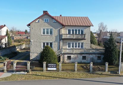 Solidny dom z zapleczem i garażem | idealny dla rodziny i pod biznes