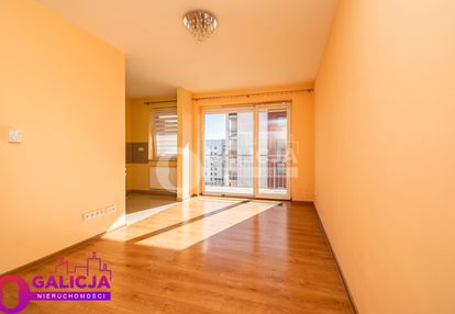 M2 43m2 - balkon 10m2- miejsce postojowe